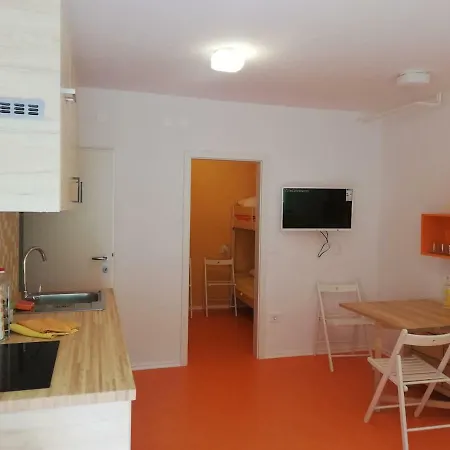 Apartma Ada Apartment *