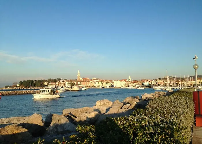 Apartma Ada イゾラ