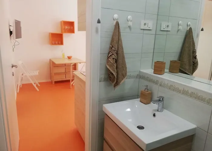 アパート Apartma Ada